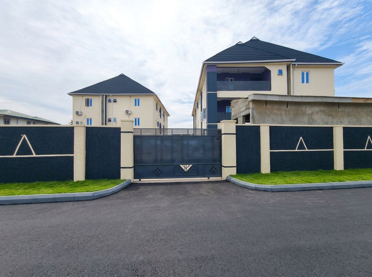 Entrance Gate with 24/7 Security Post